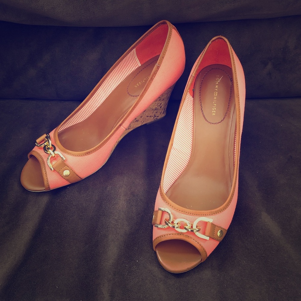 💥NWOB Tommy Hilfiger Coral Cork Wedge, 9M